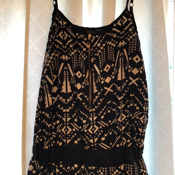 Romper - Picture 3 of 4